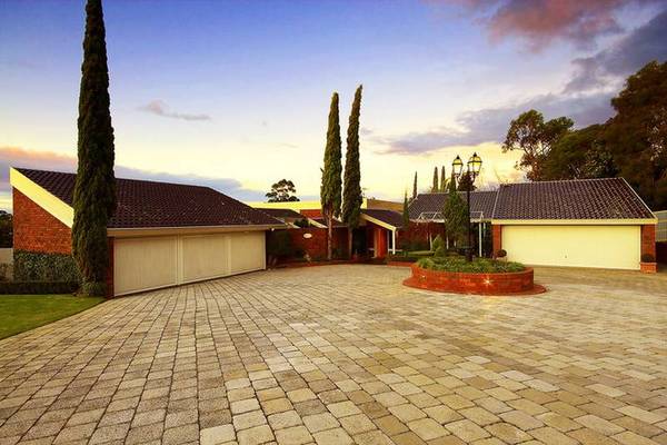 24-Carat Golden Mile Address Picture 1