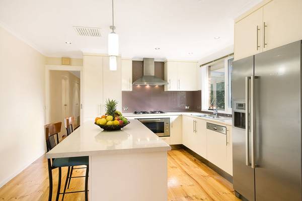 Lavish Lifestyle in Premier Location Picture 3