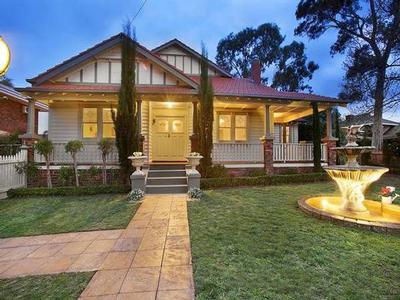 Rivendale -
Rare & Renovated.....Reflections of Yesteryear Picture