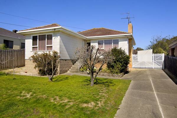 In the Right Location... 725sqm (approx) Picture 1