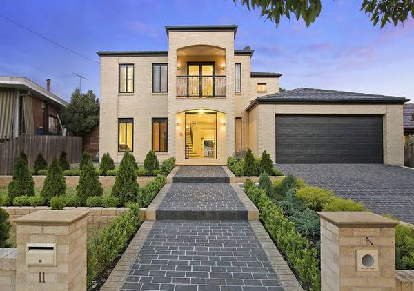 Style-Rich Brand of Designer Living Picture 1