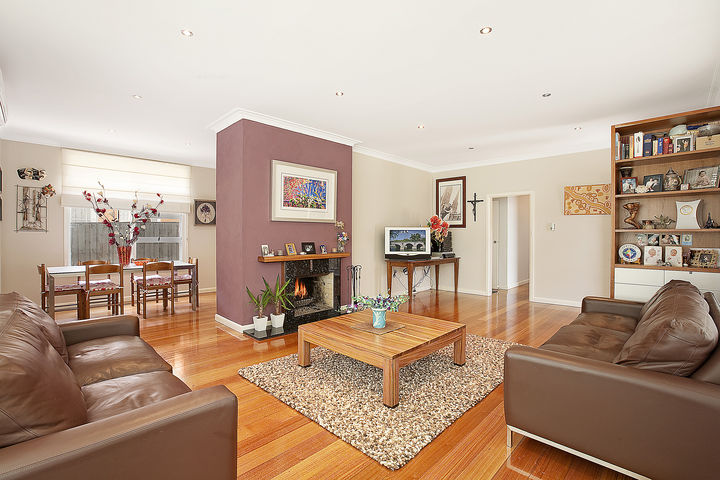 Full Renovation Opposite Bulleen Plaza Picture 1