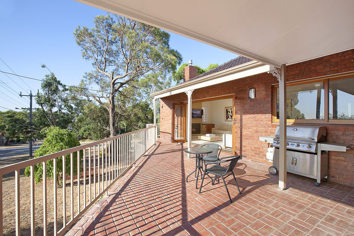 Ruffey Lake Lifestyle Location Picture 3