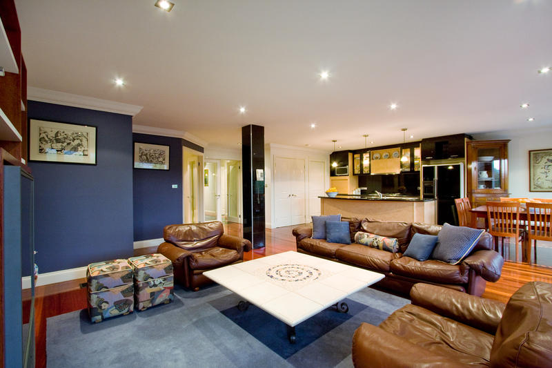 Ruffey Lake Location with Designer Living! Picture 2