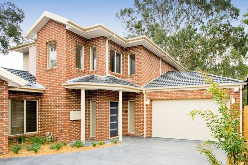 Designer Quality - New Townhouse Picture 1