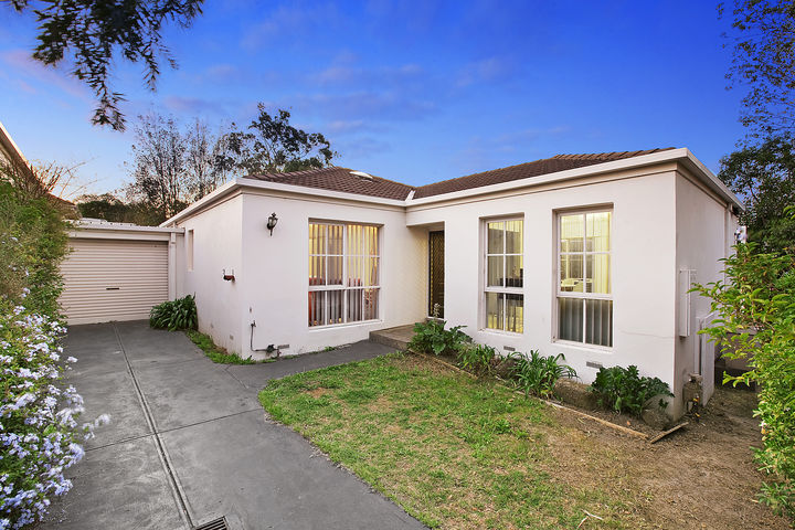 Absolute Convenience in Premium Position Picture 1