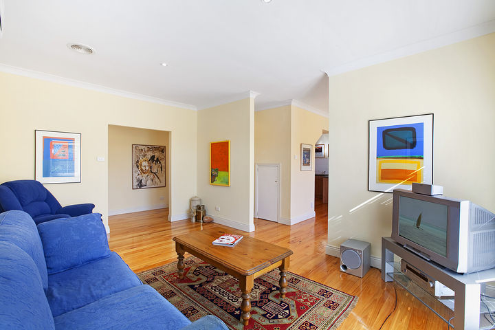 High on Style - LOW on Maintenance Picture 3