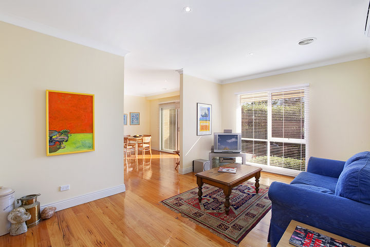 High on Style - LOW on Maintenance Picture 1