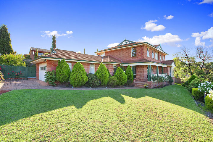 Inside and Outside - Simply Perfect Picture 1