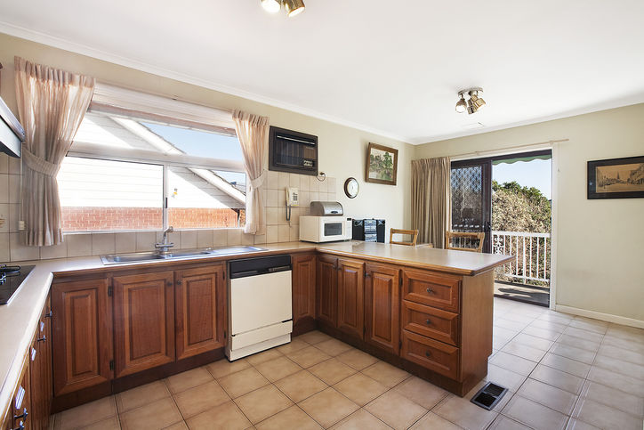 Sensational Starter or Ripper Renter Picture 3