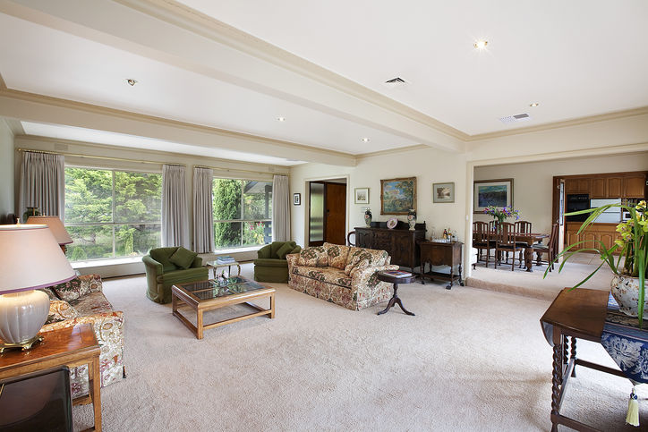 Rare Mountain-Scapes from Exclusive Serpells Acre Picture 3