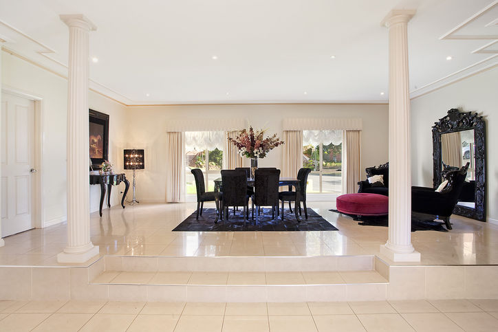 Magnificent Showpiece with Palatial Proportions Picture 2