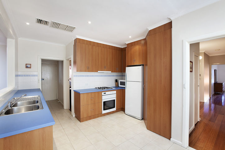 Live a 'Charmed' Life! Picture 2