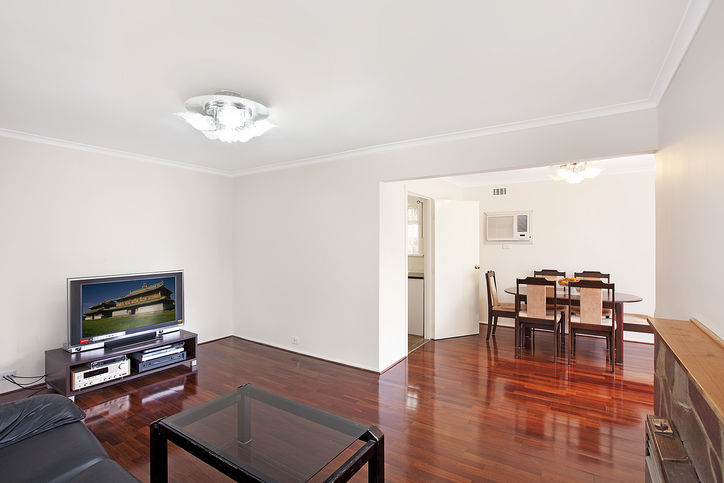 Privileged Park-side Position Picture 2