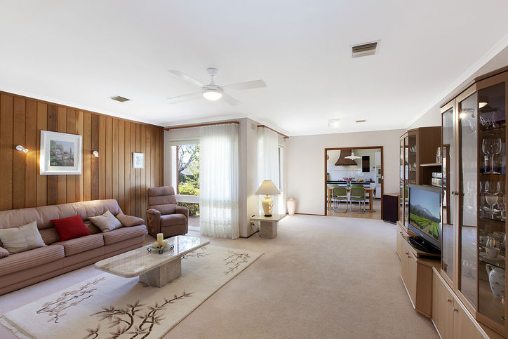 Totally..
Tastefully..
Transformed Picture 3