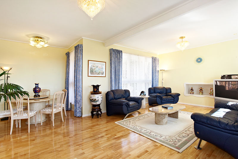 Fully Renovated in Milgate Park Estate Picture 2