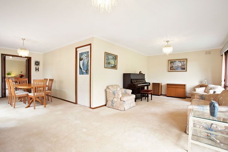 Vendor Says SELL! Picture 3