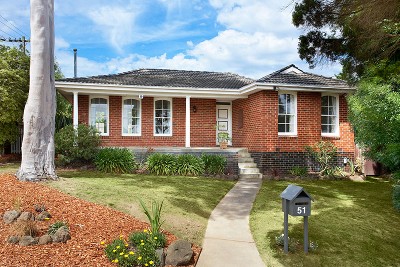 Feel-Good Vibes in Classy Renovation Picture Feel-Good Vibes in Classy Renovation Picture