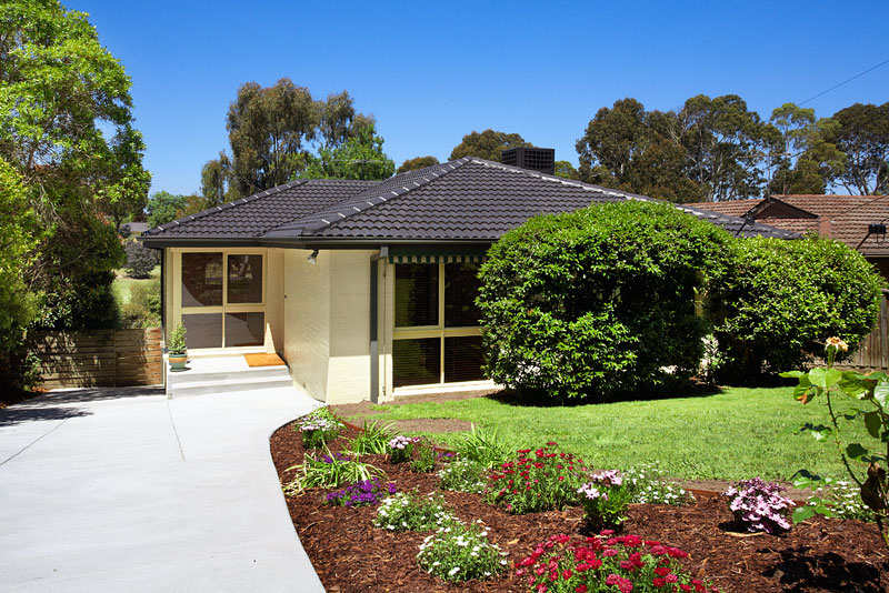 Picturesque Parkland at your backdoor Picture 1