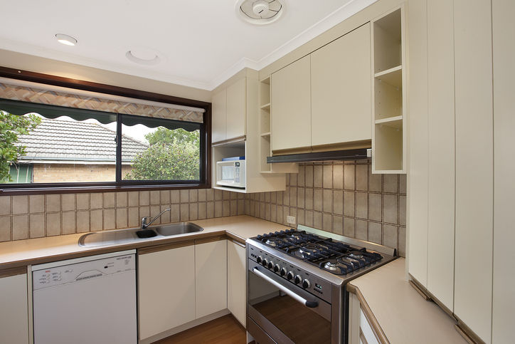 Bring The WHOLE Family Picture 3