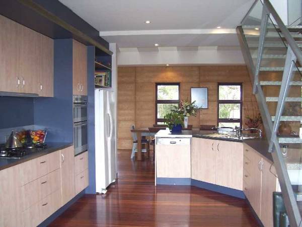 Bay / Island Views - Architectural Flair & Function on 5 Acres Picture 2