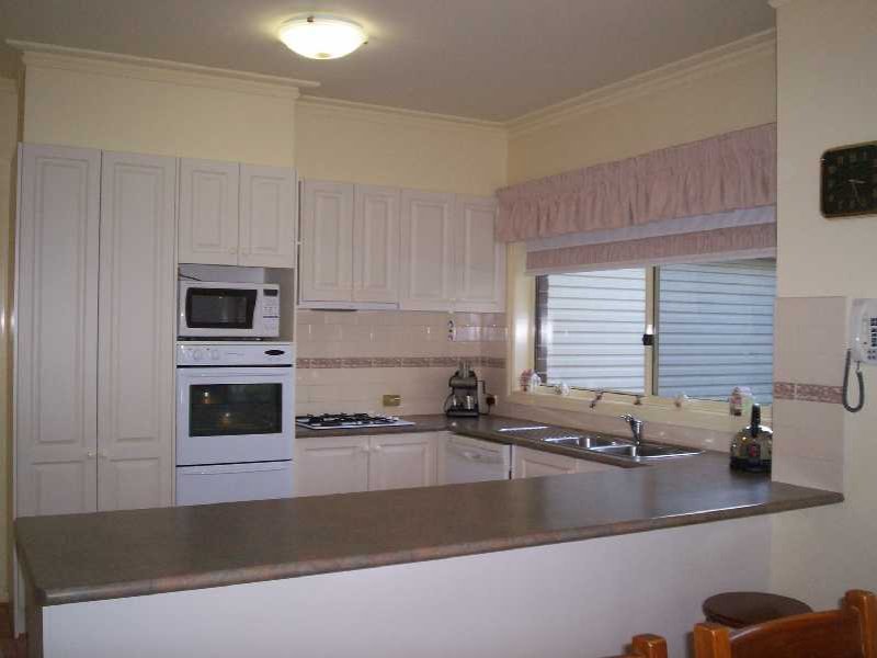 You'll Be Surprised at All the Extras Within this Classic Brick Design Picture You'll Be Surprised at All the Extras Within this Classic Brick Design Picture