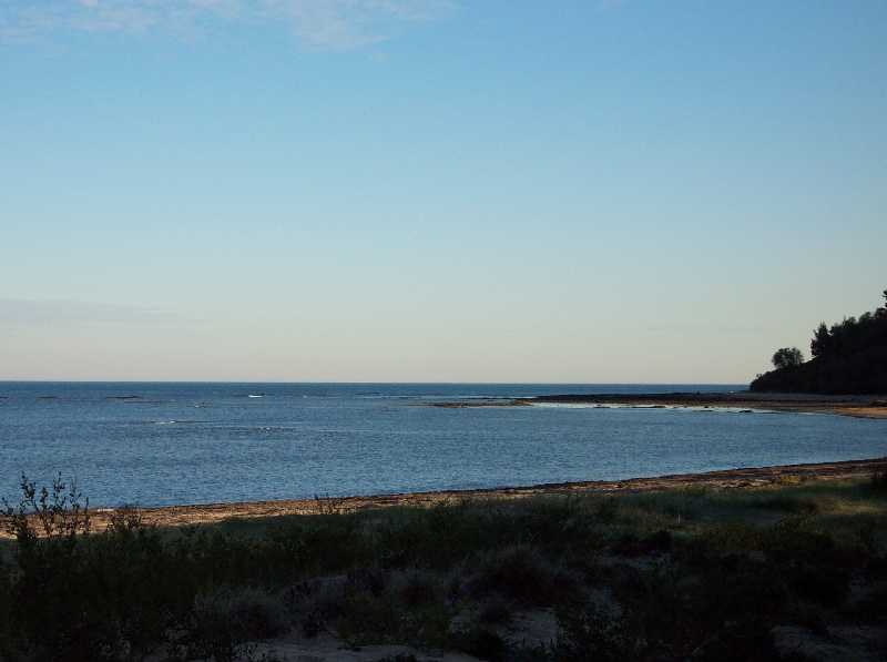 So close to the beach, bay and rural glimpses Classic Original or the Magnificent Canvas to Create Your Own Masterpiece Picture 2