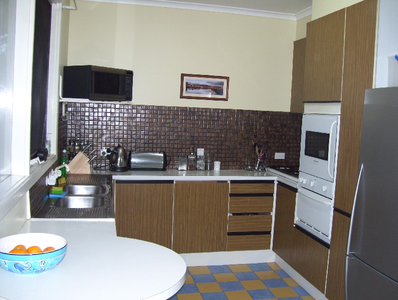 Are You
Still on the Hunt for a Villa that's Bright & Sunny?
Private Rear & Side Yard Picture 2