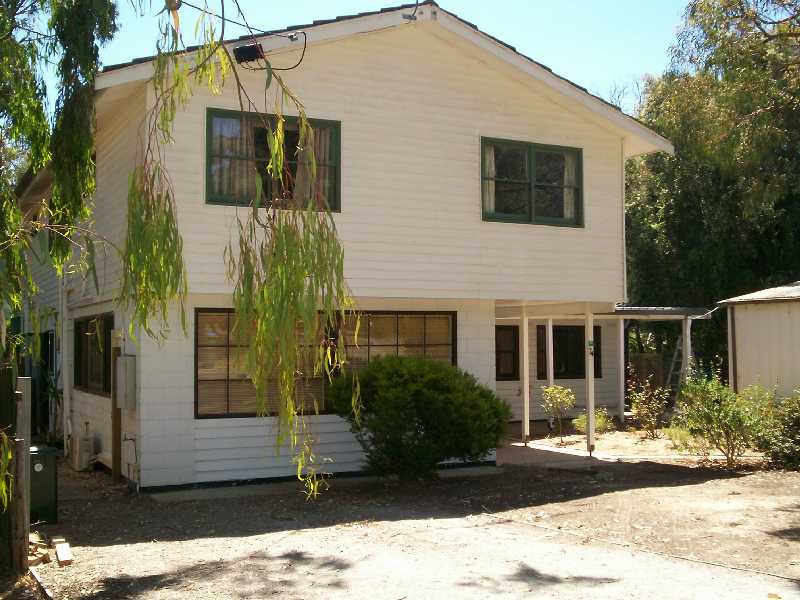 Do You Need More Accommodation, a Spare Self-Contained Apartment, 4 Living Areas & a Huge Sunny Patio? Picture 1