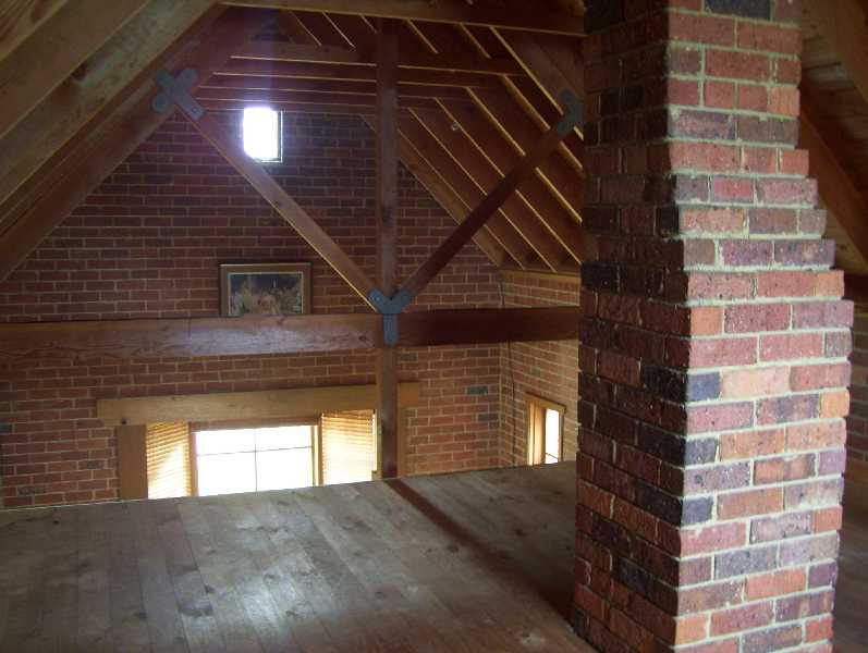 Take Advantage of this Fabulous Beachside Position & a Chapel-inspired Home that is Ready for Extension or Make into Two Picture 2