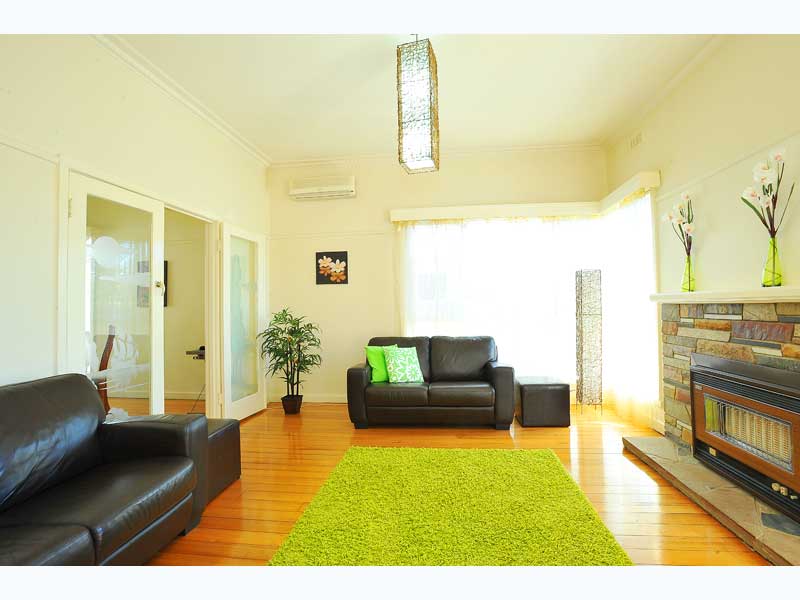 Everything we Love about the Beachside Village, Ultra Handy Location with Inside all Afresh & New Picture 2