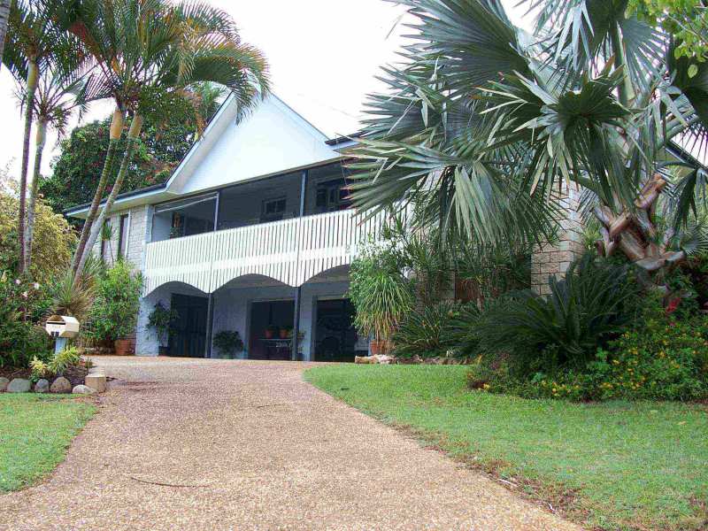 BIGGER THAN BEN HUR Picture