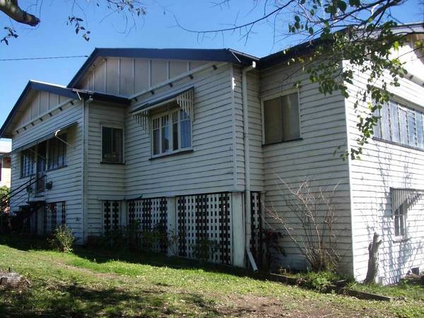 HIGHWAY FRONTAGE Picture