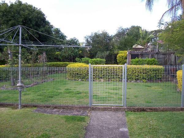 HENRY STREET COTTAGE
- Good News / Bad News Picture