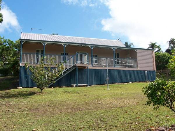 WALK TO CBD Picture 1