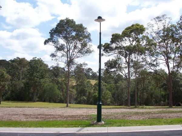 NEW TO MARKET Picture 3