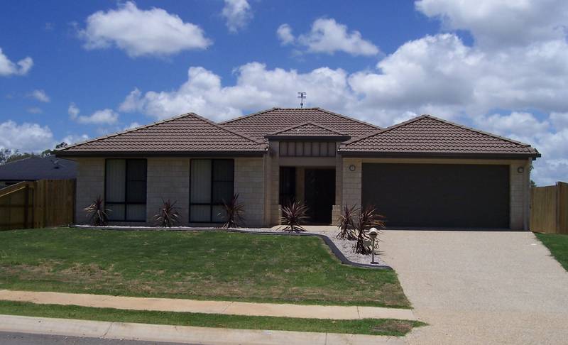 CONTEMPORARY EASY LIVING Picture 1