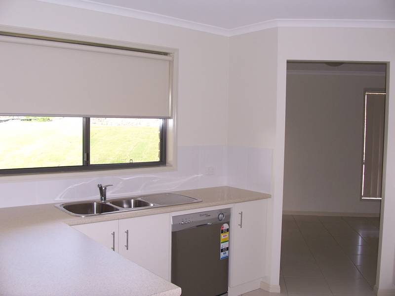 Glen Eden Estate - BRAND NEW!!! Picture 2
