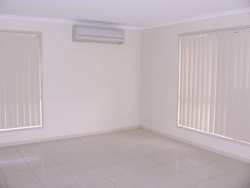 Glen Eden Estate - BRAND NEW!!! Picture 3