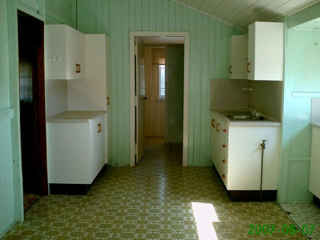 PLENTY OF SPACE Picture PLENTY OF SPACE Picture