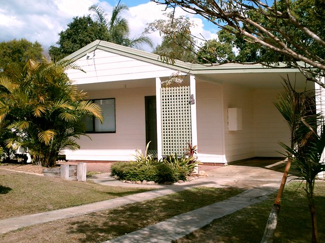 QUIET LOCATION - FIRST HOME OR INVESTMENT Picture 1