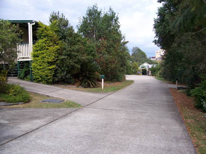 2 BEDROOM COTTAGE Picture 2