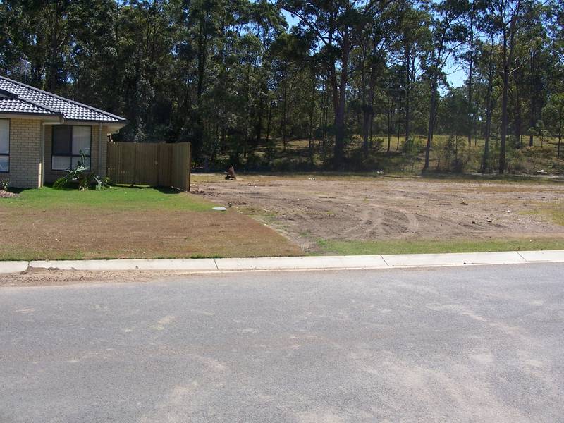 Vacant Land - A Stone's Throw .... Picture 2