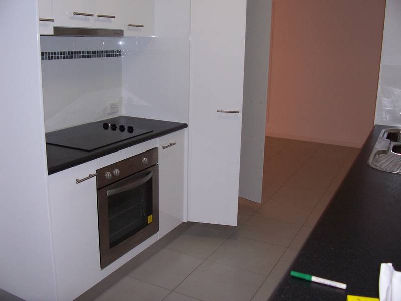 PERFECT LOCATION Picture 2