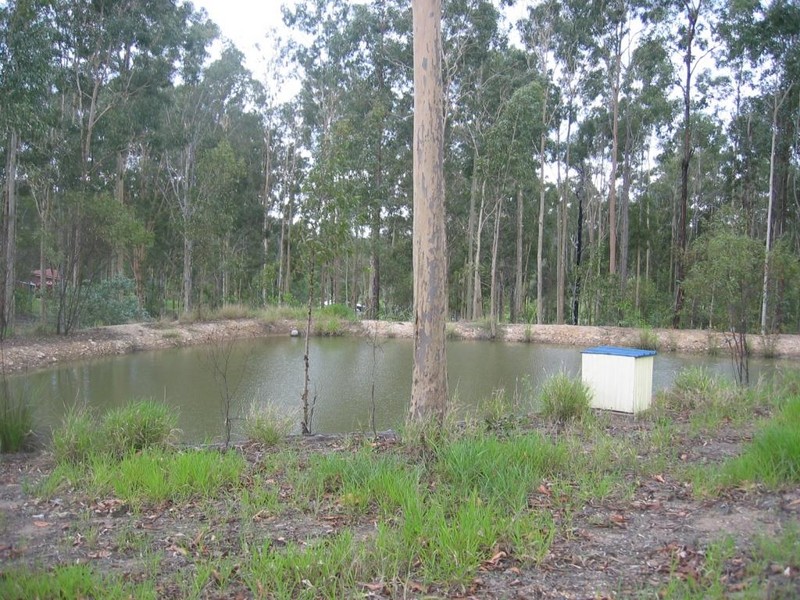 SMALL ACREAGE LIVING Picture 3