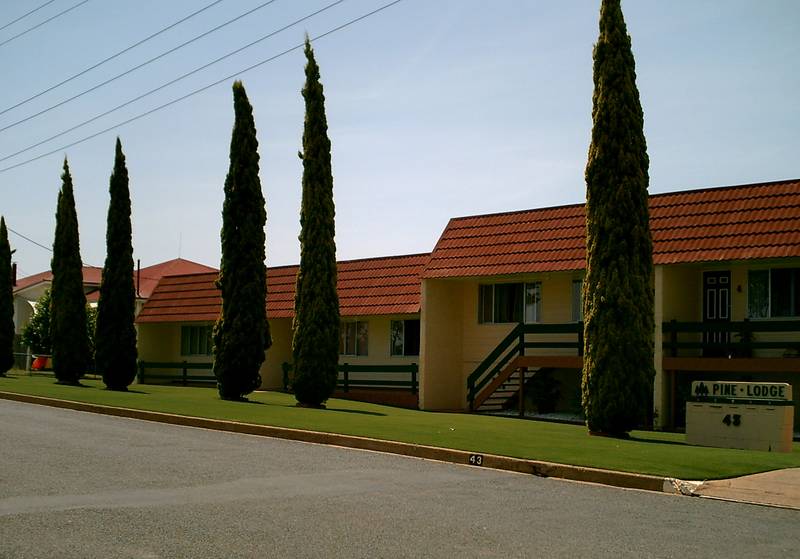 FULLY FURNISHED UNIT Picture 1