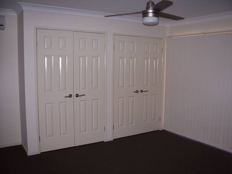 LIVE ON THE SOUTHSIDE!!! Picture 3