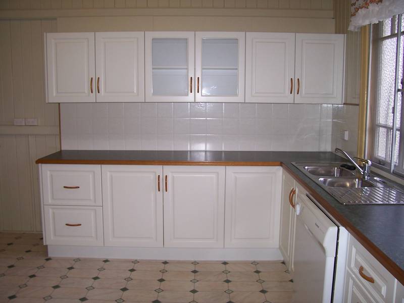 CLASSIC HOME Picture 3