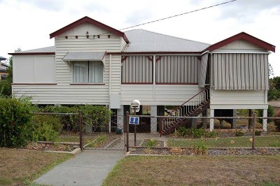 PRIME LOCATION Picture