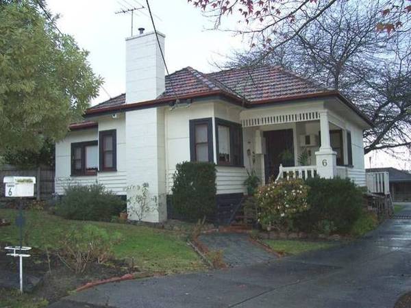 Location, Location, Location!!!! Picture 1